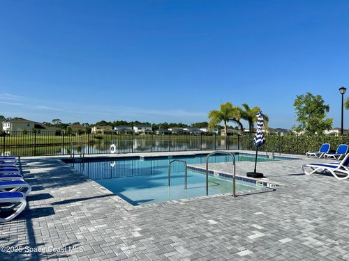 696 Veridian Cir Nw, PALM BAY, FL, 32907-8039 | Card Image
