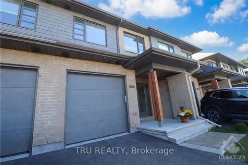 866 Quartet Ave, Gloucester, ON, K1X0C6 | Card Image