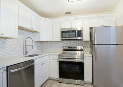 106-44 Vista Gardens Trl, Vero Beach, FL, 32962-1808 | Card Image