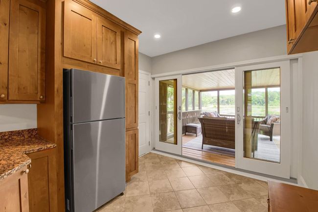 Beverage Fridge | Image 29