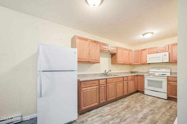 281 Main St, Home with 0 bedrooms, 5 bathrooms and 2 parking in Richmondville NY | Image 38