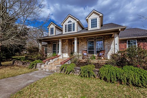 98 Heritage Oak Dr, Huntsville, TX, 77320-3063 | Card Image