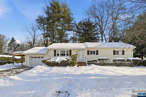 1065 Blanch Ave, Norwood, NJ, 07648-1731 | Card Image