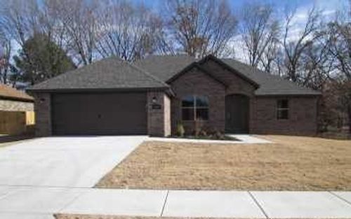 706 Oakley St, Pea Ridge, AR, 72751-2713 | Card Image