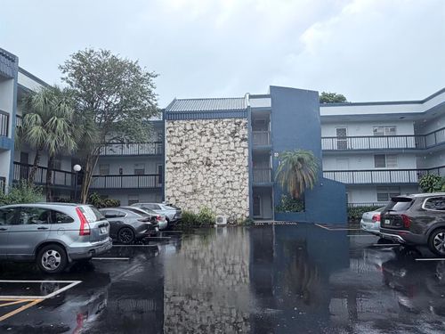 105-3090 Holiday Springs Blvd, Margate, FL, 33063-5420 | Card Image
