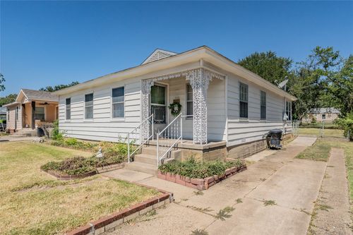 5020 Hartford Dr, River Oaks, TX, 76114-3001 | Card Image