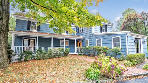 113 Buckram Rd, Locust Valley, NY, 11560-1929 | Card Image