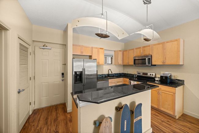 APT-303 - 711 W 26 Th St, Condo with 2 bedrooms, 2 bathrooms and 1 parking in Austin TX | Image 8