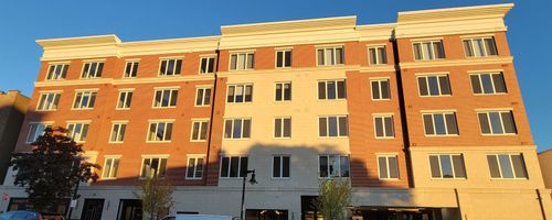 305-228 Park Ave, East Rutherford, NJ, 07073-1919 | Card Image