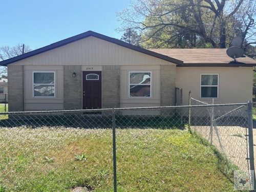 2415 Mamie Dr, Texarkana, TX, 75501-7625 | Card Image