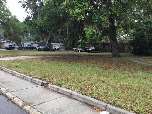 520 20th St E, Bradenton, FL, 34208-1554 | Card Image