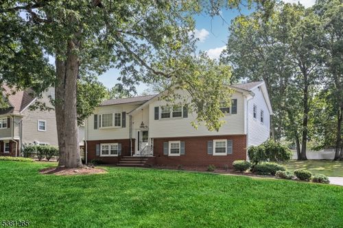 22 Mary Dr, Towaco, NJ, 07082-1534 | Card Image