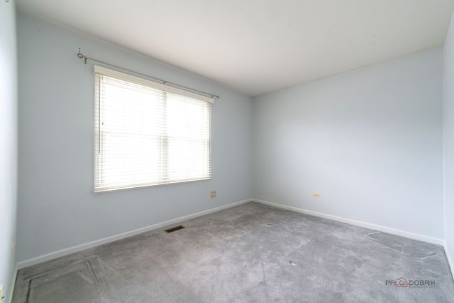 2021 Liberty Ln, House other with 3 bedrooms, 2 bathrooms and 2 parking in Gurnee IL | Image 18