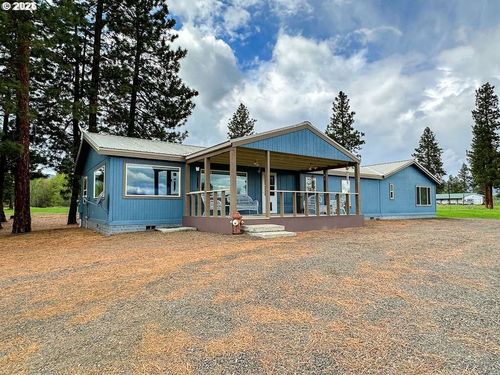 46198 Slaughterhouse Rd, Halfway, OR, 97834-8100 | Card Image