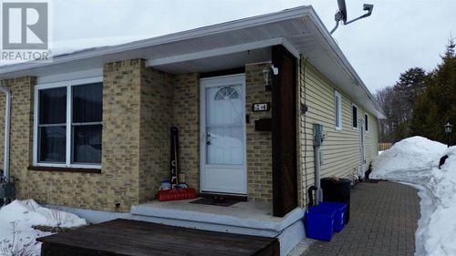 24 Mcquarrie Pl, Elliot Lake, ON, P5A3C1 | Card Image