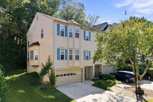 2462 Valley Cove Dr, Duluth, GA, 30097-2865 | Card Image