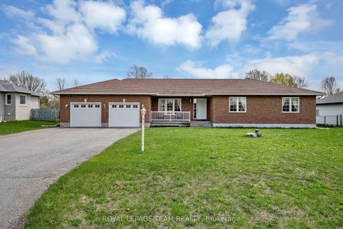 6668 Tommary Drive, Greely - Metcalfe - Osgoode - Vernon and Area, ON, K4P1G8 | Card Image