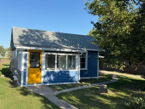 32 2 Street W, Arrowwood, AB, T0L0B0 | Card Image