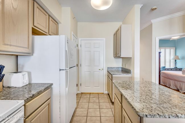 607 Legacy Towers-6 | Image 12
