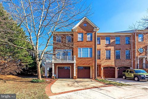 150 Herndon Mill Cir, HERNDON, VA, 20170-4480 | Card Image