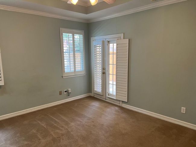 1155 Enclave Sq E, Townhouse with 4 bedrooms, 3 bathrooms and 2 parking in Houston TX | Image 18
