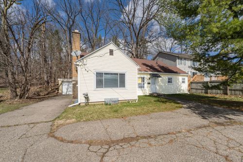 4310 W Michigan Ave, Kalamazoo, MI, 49006-5823 | Card Image