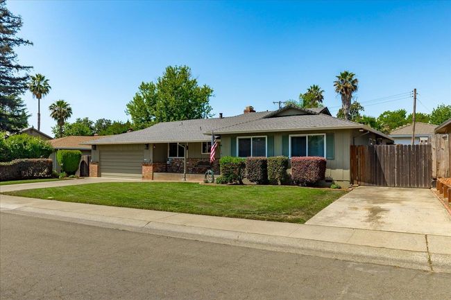 4939 Brookglen Way, House other with 3 bedrooms, 2 bathrooms and null parking in Carmichael CA | Image 50