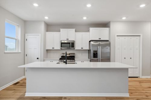 6746 Wildflower Way, Minnetrista, MN, 55331-2812 | Card Image