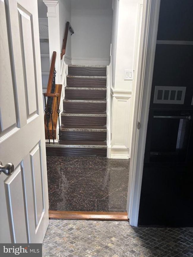 1043 Gardenview Loop, Condo with 3 bedrooms, 3 bathrooms and null parking in WOODBRIDGE VA | Image 6