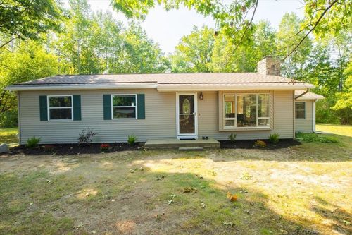 3510 N Branch Dr, Beaverton, MI, 48612-8153 | Card Image