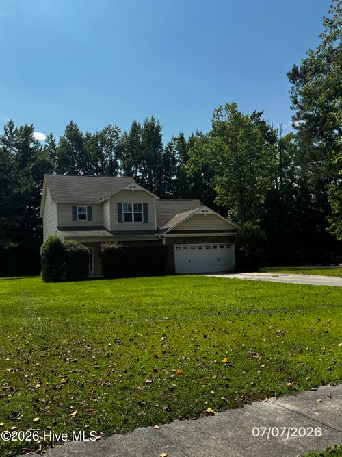 107 Wynstone Dr, Jacksonville, NC, 28540-9384 | Card Image