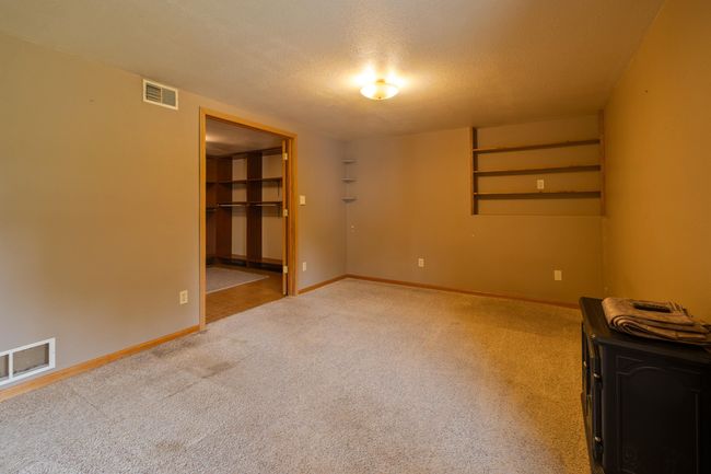 E12060 Twin Oaks Road, House other with 3 bedrooms, 2 bathrooms and null parking in Fairfield WI | Image 11