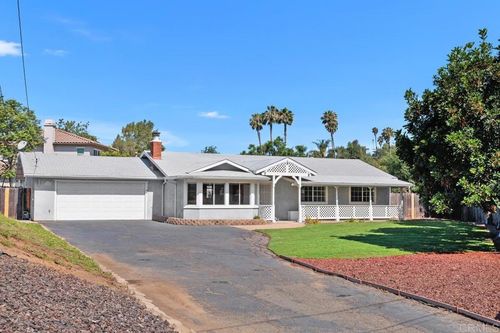 1651 Avocado Dr, Vista, CA, 92083 | Card Image