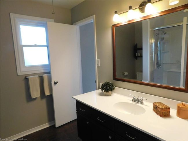 24 - 55 Kerman Ave, Townhouse with 3 bedrooms, 2 bathrooms and 1 parking in Grimsby ON | Image 34