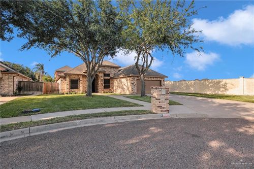 2600 Northgate Ln, McAllen, TX, 78504-6193 | Card Image