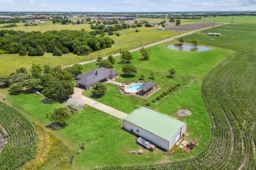 18818 Webb Ln, Nevada, TX, 75173-8402 | Card Image