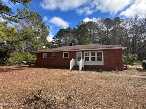 400 Country Club Rd, Jacksonville, NC, 28546-6430 | Card Image