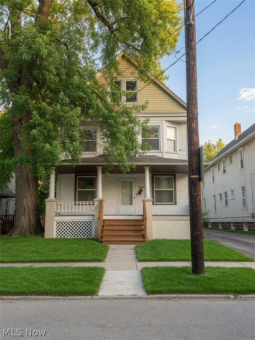 5604 Linton Ave, Cleveland, OH, 44105-1106 | Card Image