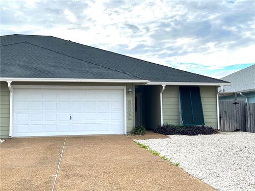 apt-b-15323 Cruiser St, Corpus Christi, TX, 78418-6656 | Card Image