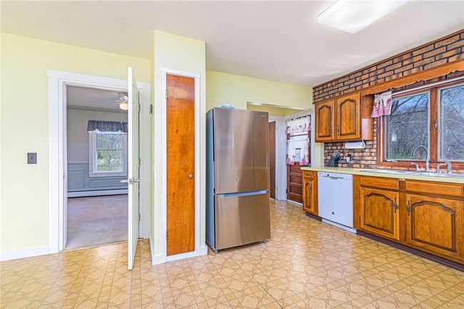 141 Canal St, House other with 3 bedrooms, 2 bathrooms and 7 parking in Westerly RI | Image 11