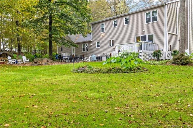 6 Michael Dr, House other with 3 bedrooms, 3 bathrooms and 2 parking in Clinton CT | Image 34