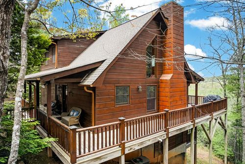425 Rhonda Ln, Mineral Bluff, GA, 30559 | Card Image