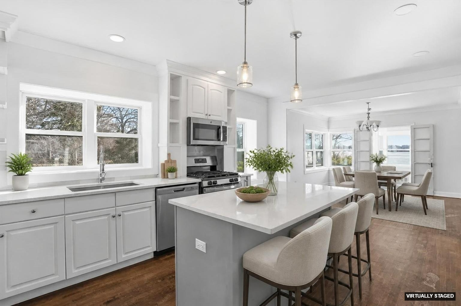 Residential in Round Lake Beach 5