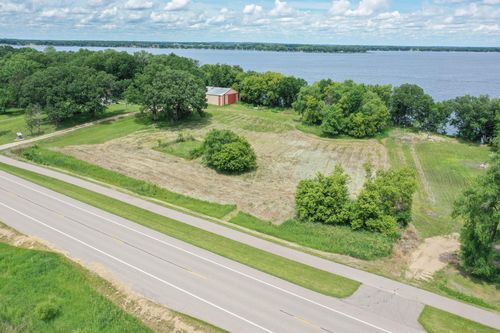 5009 County Road 4 Ne, Atwater, MN, 56209-9109 | Card Image