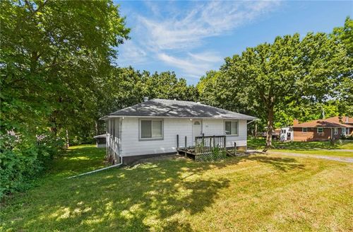 812 N 63rd St, Kansas City, KS, 66102-3178 | Card Image
