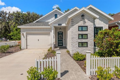 1016 Nw 132nd Blvd, NEWBERRY, FL, 32669-3726 | Card Image