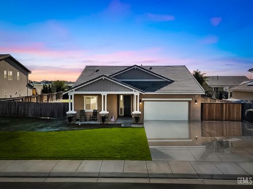 15413 Carparzo Dr, Bakersfield, CA, 93314-6733 | Card Image