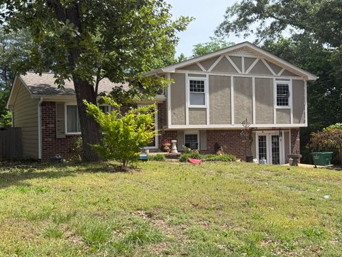 1517 N Chester Rd, Hixson, TN, 37343-1422 | Card Image