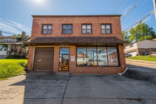 700 5th Ave, Coraopolis, PA, 15108-1526 | Card Image