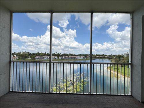 apt-410-10730 Nw 66th St, Doral, FL, 33178-3708 | Card Image